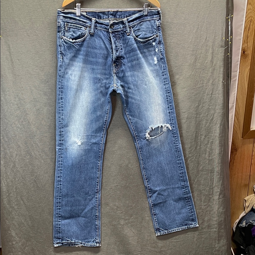 Abercrombie & Fitch Men's Relaxed‎ Distressed Denim Jeans